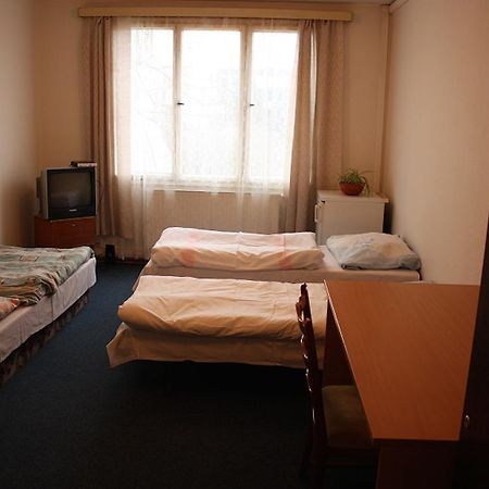 Hotel Kacerov Прага Екстериор снимка