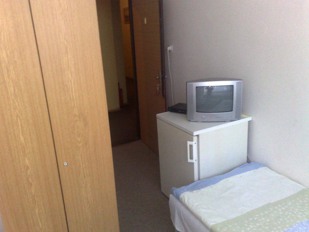 Hotel Kacerov Прага Екстериор снимка